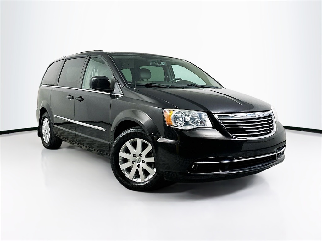 2015 Chrysler Town & Country Touring