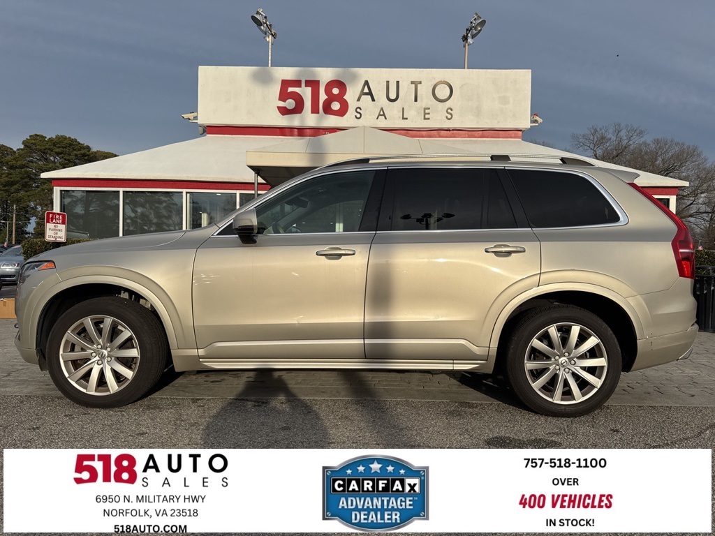 2016 Volvo XC90 T6 Momentum AWD