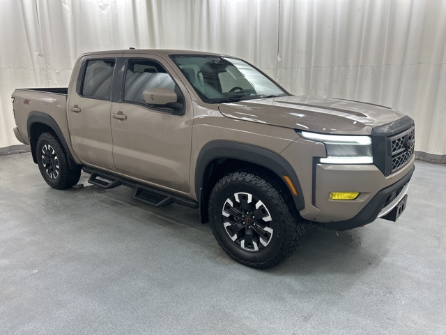 2023 Nissan Frontier PRO-4X Crew Cab 4WD