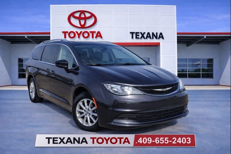 2023 Chrysler Pacifica Touring L FWD