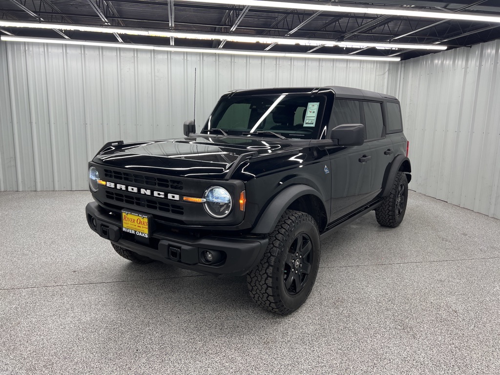 2022 Ford Bronco Black Diamond Black at Don McGill Toyota