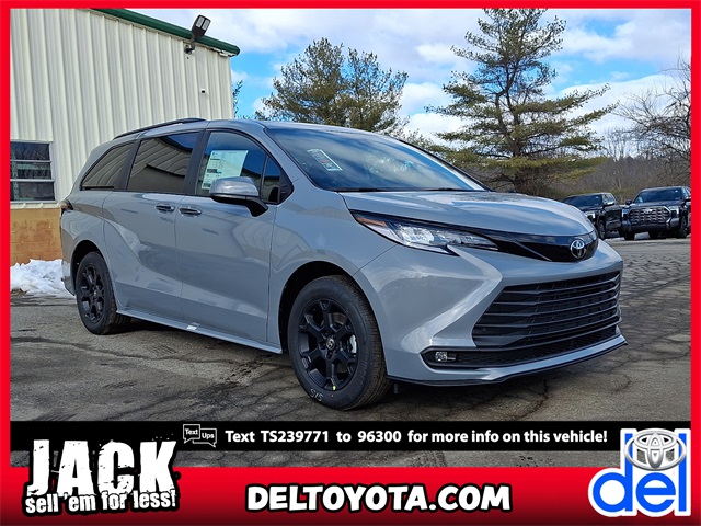 2026 Toyota Sienna Woodland Edition 7-Passenger AWD