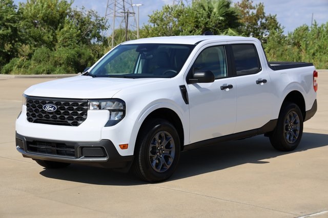 2025 Ford Maverick XLT White at Classic Ford Galveston