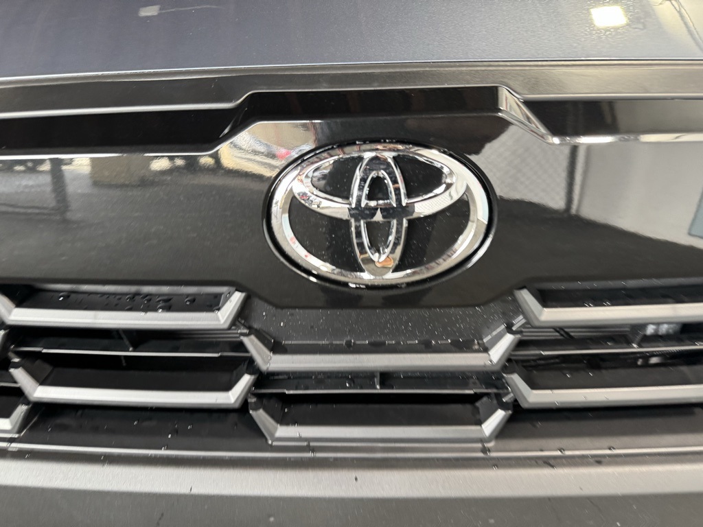 Thumbnail: 2026 Toyota Corolla Cross - 12