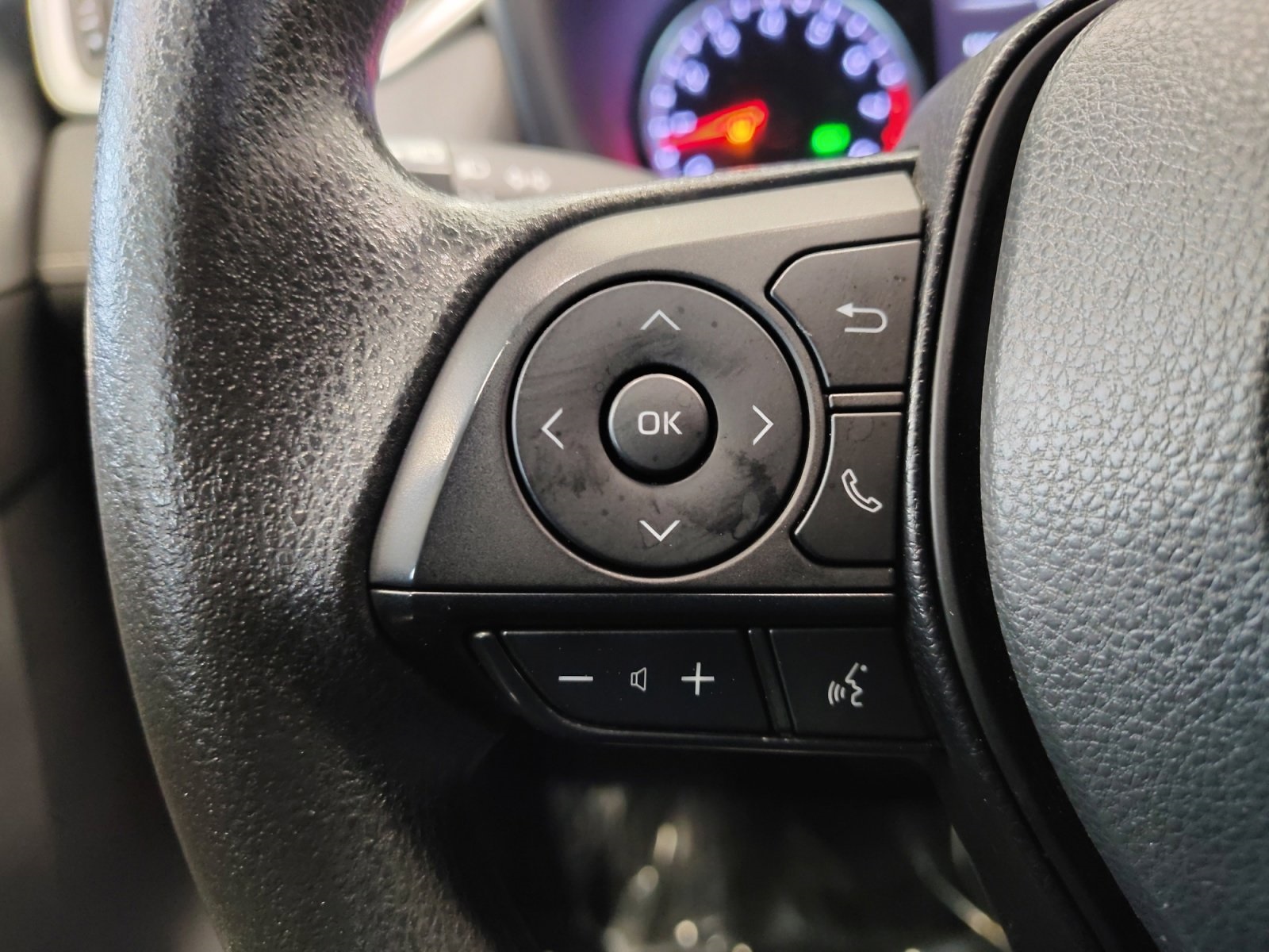 Used Car 2022 Toyota Rav4  Xle For Sale Under $30,000 In San Antonio, Texas