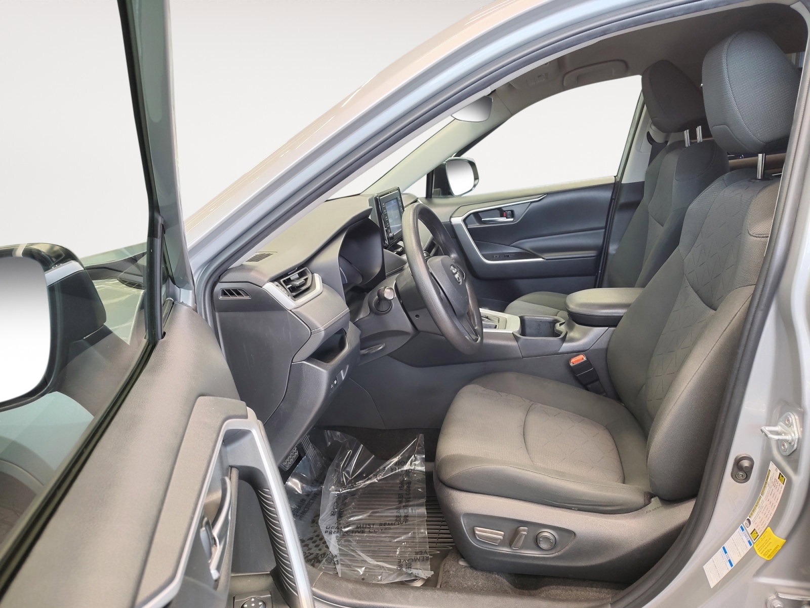 Used Car 2022 Toyota Rav4  Xle For Sale Under $30,000 In San Antonio, Texas