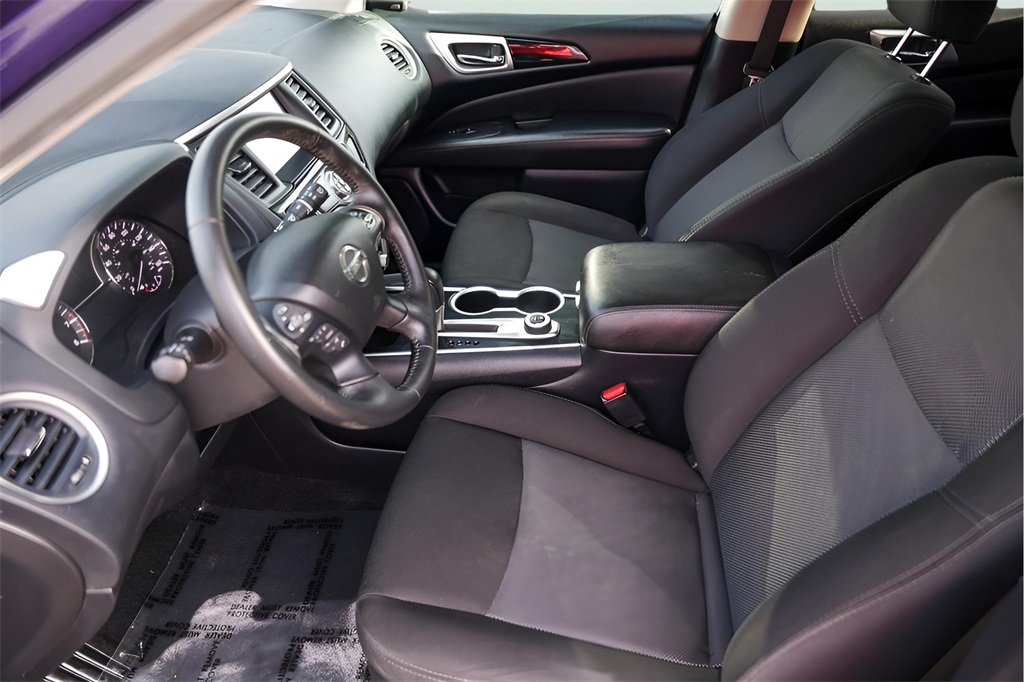 Used Car 2020 Nissan Pathfinder  Sv For Sale Under $20,000 In Austin, Texas