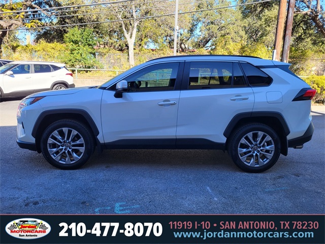 Used Car 2022 Toyota Rav4  Xle Premium For Sale Under $25,000 In San Antonio, Texas
