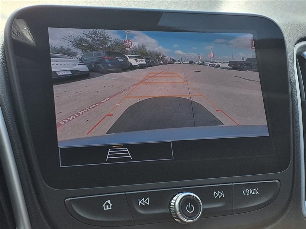 2023 Chevrolet Malibu LT White at Toyota of Victoria