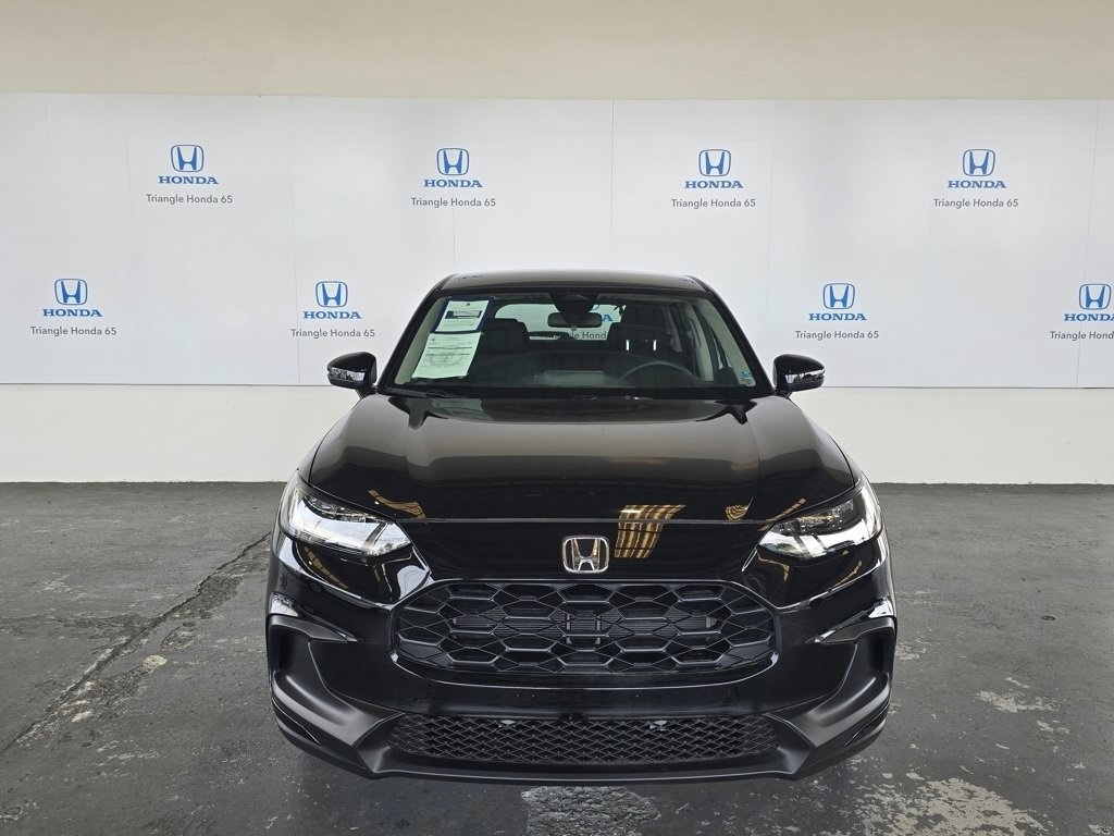 Thumbnail: 2025 Honda HR-V - 2