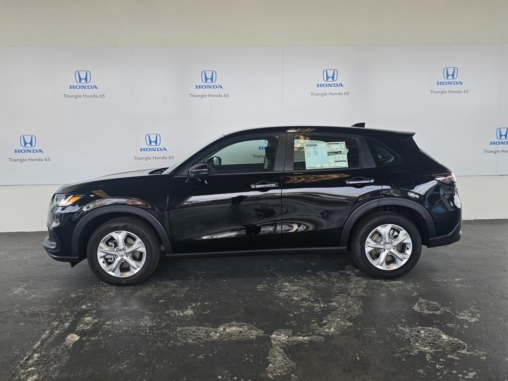 Thumbnail: 2025 Honda HR-V - 3