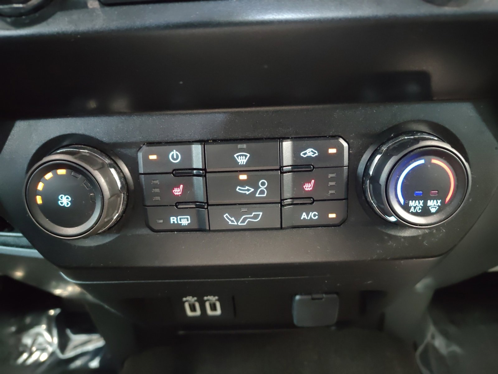 Used Car 2019 Ford F-150  Xlt For Sale Under $20,000 In San Antonio, Texas