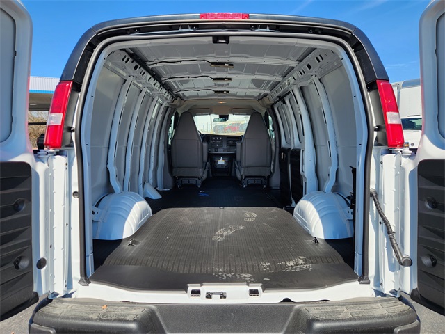 New Car 2025 Chevrolet Express 2500  Work Van For Sale Under $50,000 In San Antonio, Texas