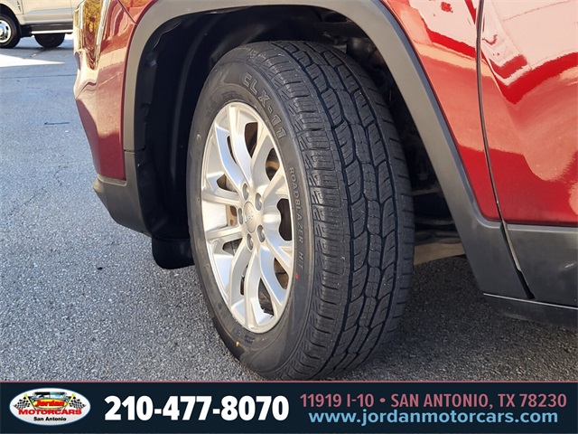 Used Car 2019 Jeep Cherokee  Latitude For Sale Under $15,000 In San Antonio, Texas