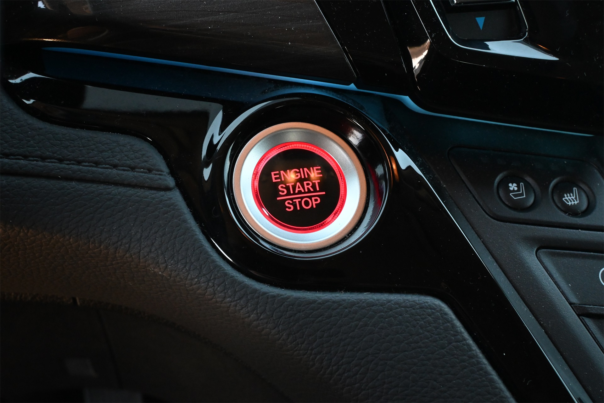 2024 Honda Odyssey Elite White at Emmons Autoplex