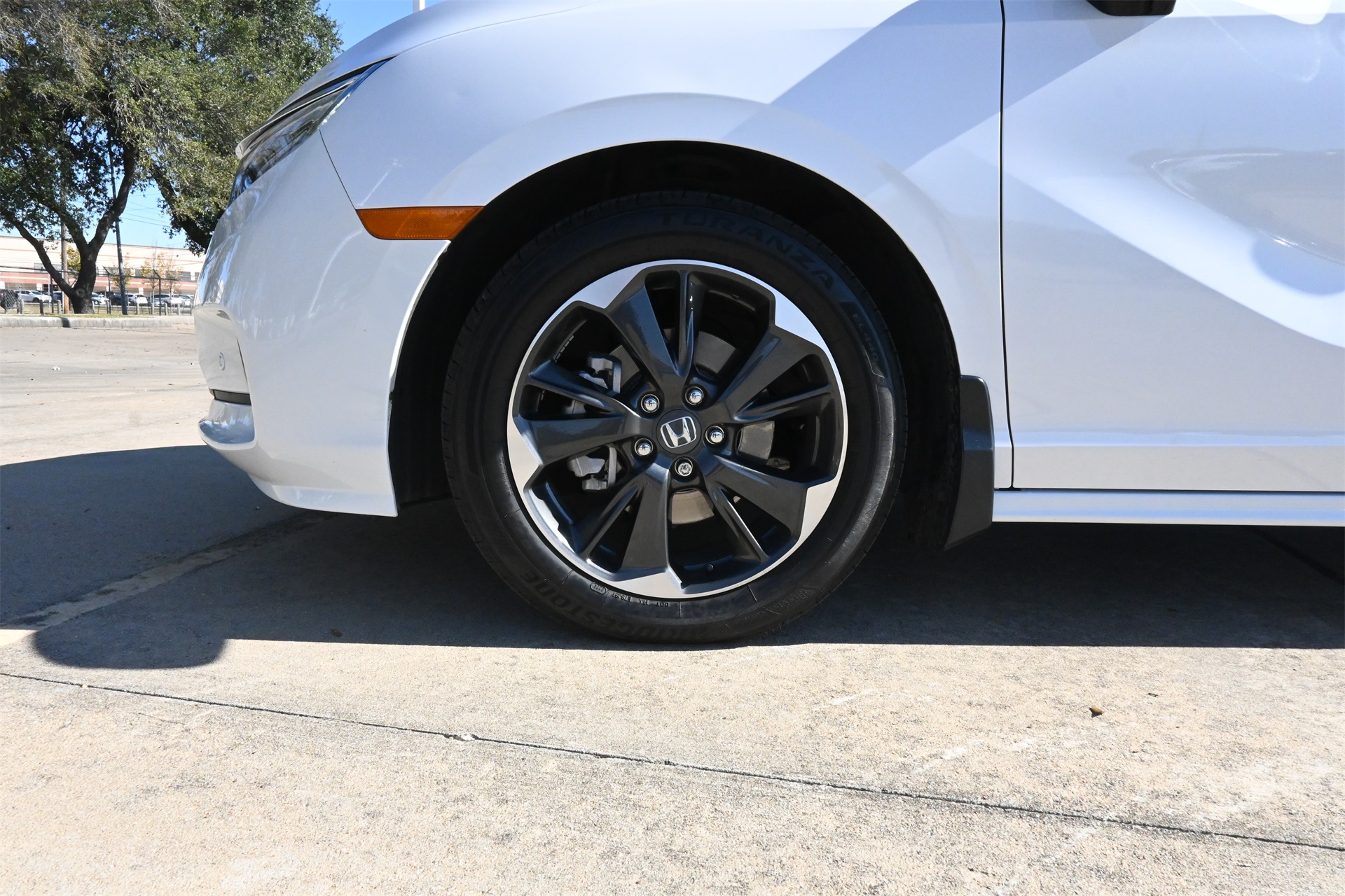 2024 Honda Odyssey Elite White at Emmons Autoplex