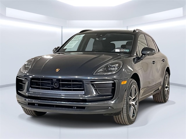 2025 Porsche Macan