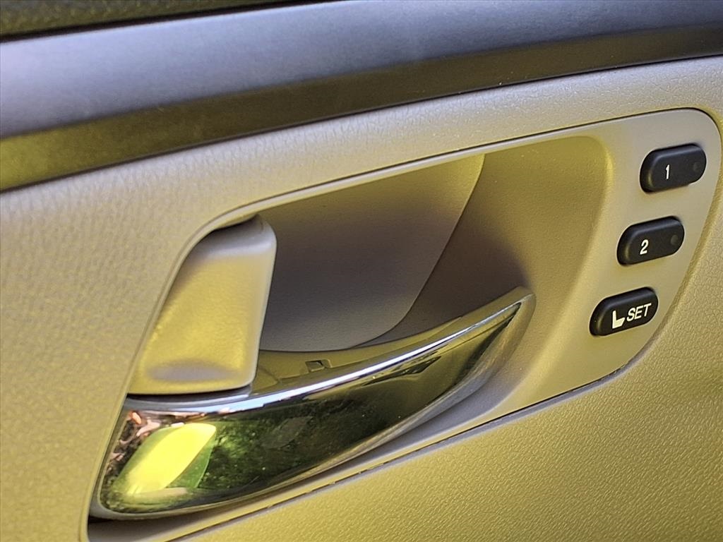 2022 Honda Pilot Special Edition Silver at Autostrade