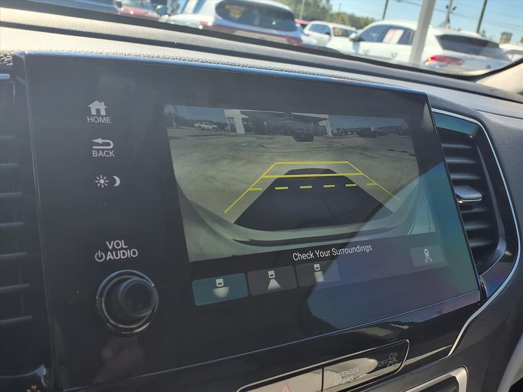 2022 Honda Pilot Special Edition Silver at Autostrade