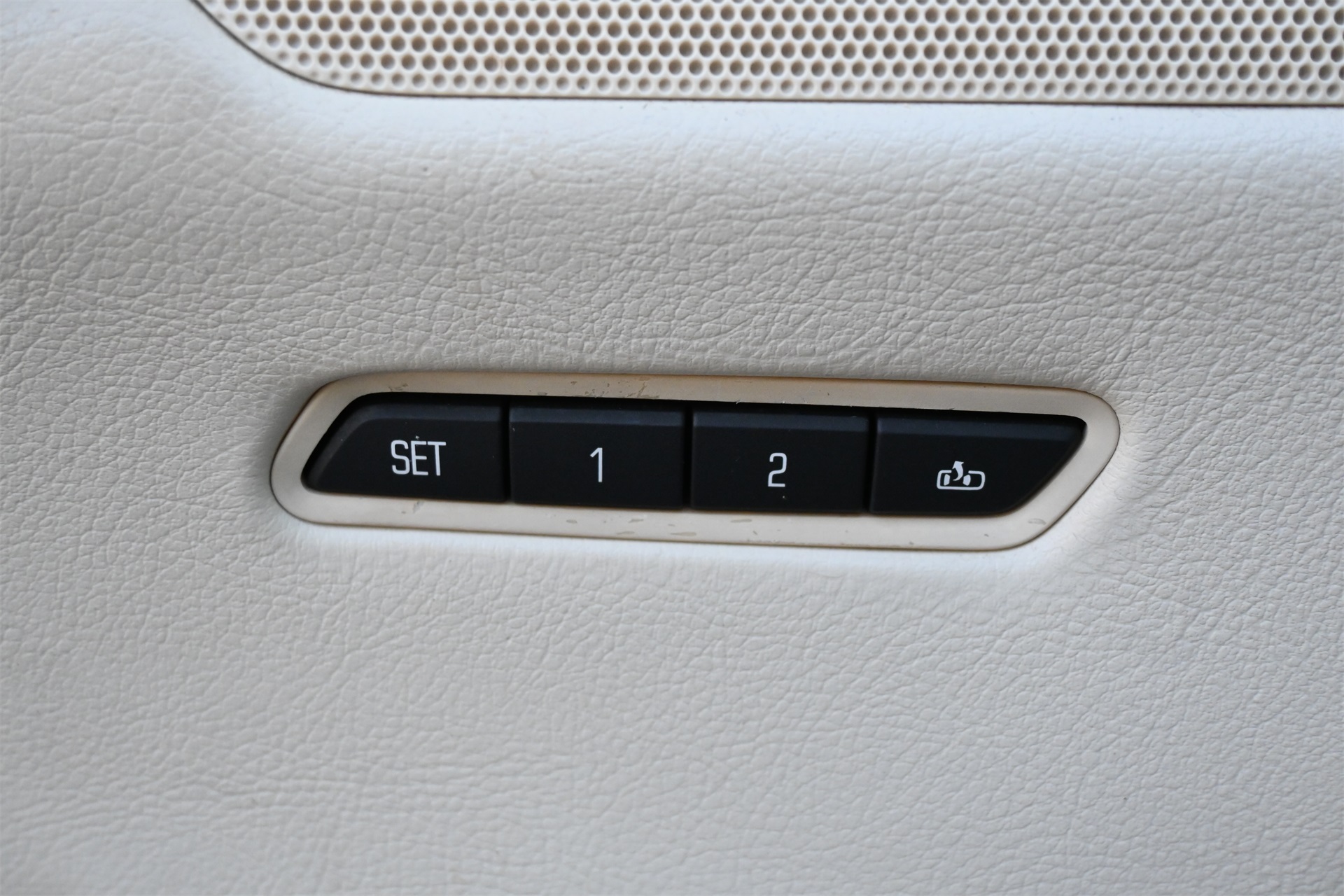 2018 Cadillac XT5 Luxury Black at Durrett Motor Company