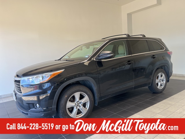 2015 Toyota Highlander LE Plus V6 Black at Community Toyota