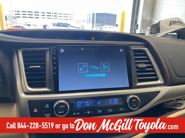 2015 Toyota Highlander LE Plus V6 Black at Community Toyota