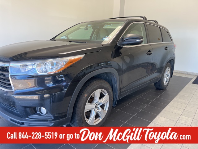 2015 Toyota Highlander LE Plus V6 Black at Community Toyota