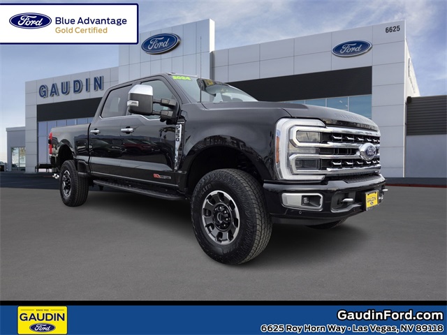 2024 Ford F-350 Super Duty Platinum's photo