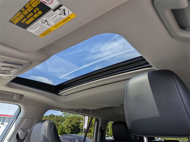 2024 Toyota Highlander XLE Silver at Davis Toyota of Orangeburg