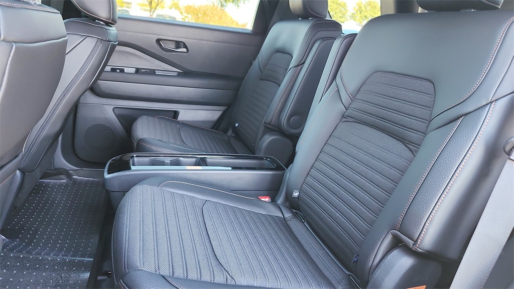 2025 Nissan Pathfinder