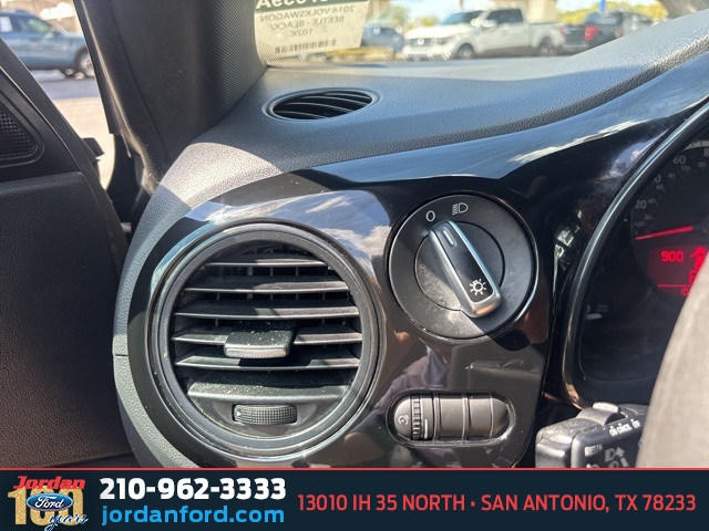 Used Car 2014 Volkswagen Beetle  2.5l Entry For Sale Under $12,000 In San Antonio, Texas
