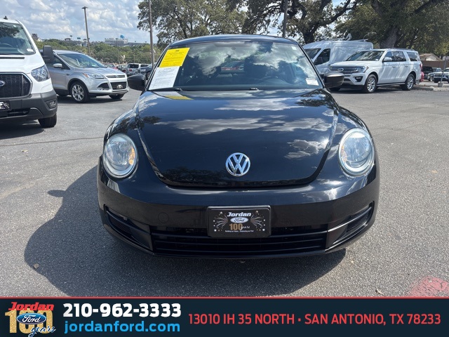 Used Car 2014 Volkswagen Beetle  2.5l Entry For Sale Under $12,000 In San Antonio, Texas