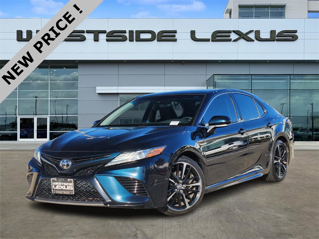 2018 Toyota Camry XSE Blue at AutoSavvy Houston Southwest