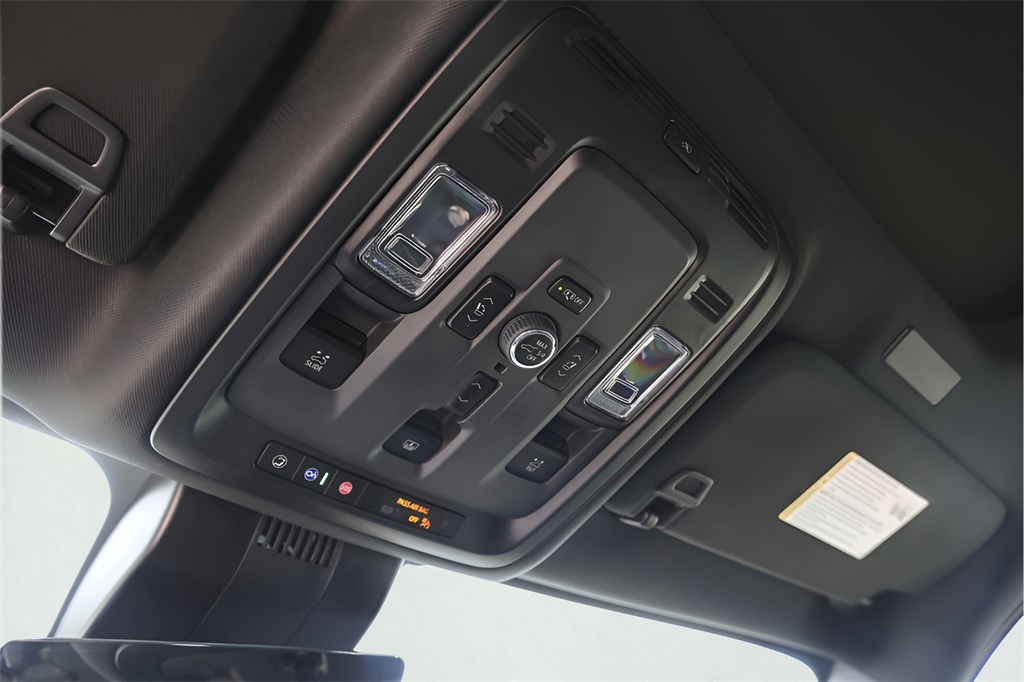 Used Car 2025 Gmc Yukon  At4 Ultimate For Sale Under $100,000 In Austin, Texas