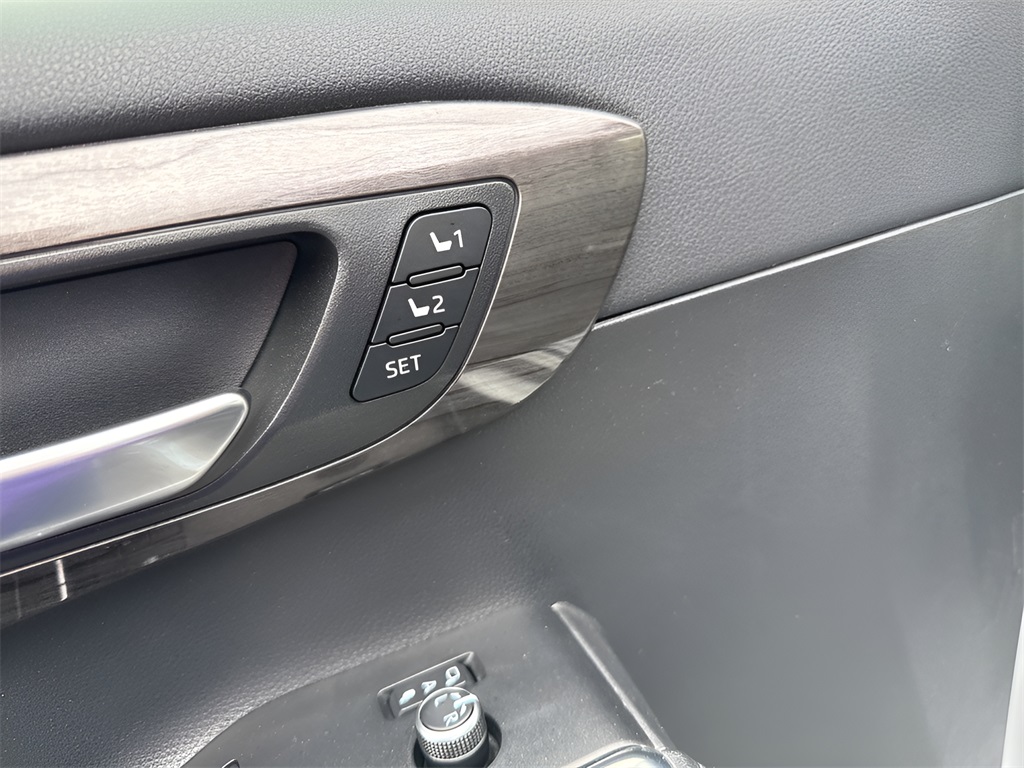 2023 Toyota Highlander Hybrid