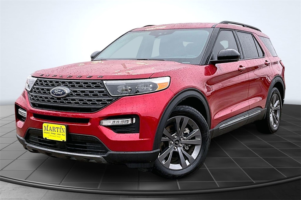 2023 Ford Explorer XLT Red at Community Honda