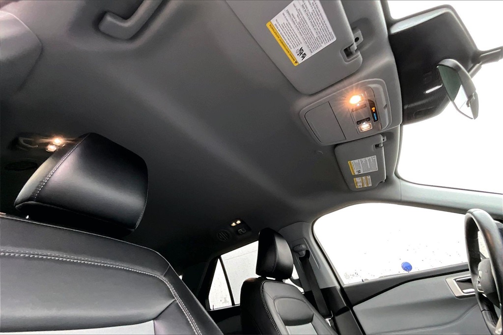 2023 Ford Explorer XLT Red at Community Honda