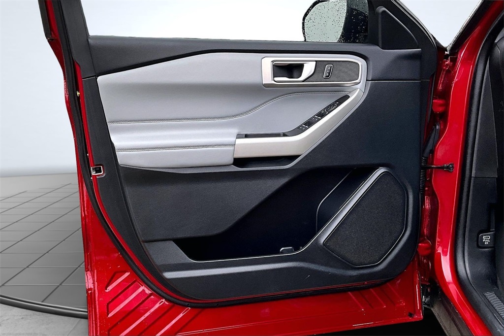 2023 Ford Explorer XLT Red at Community Honda