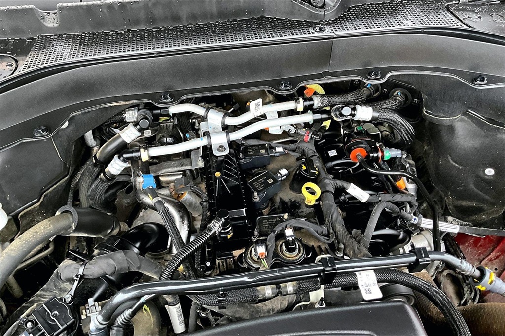 2023 Ford Explorer XLT Red at Community Honda