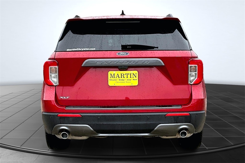 2023 Ford Explorer XLT Red at Community Honda