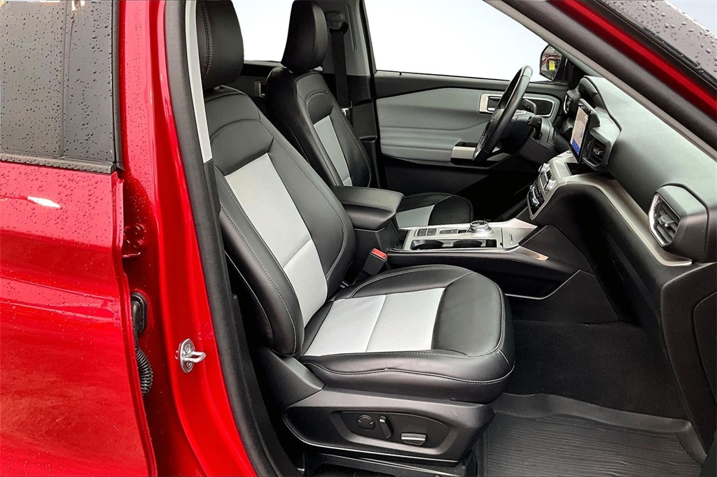 2023 Ford Explorer XLT Red at Community Honda