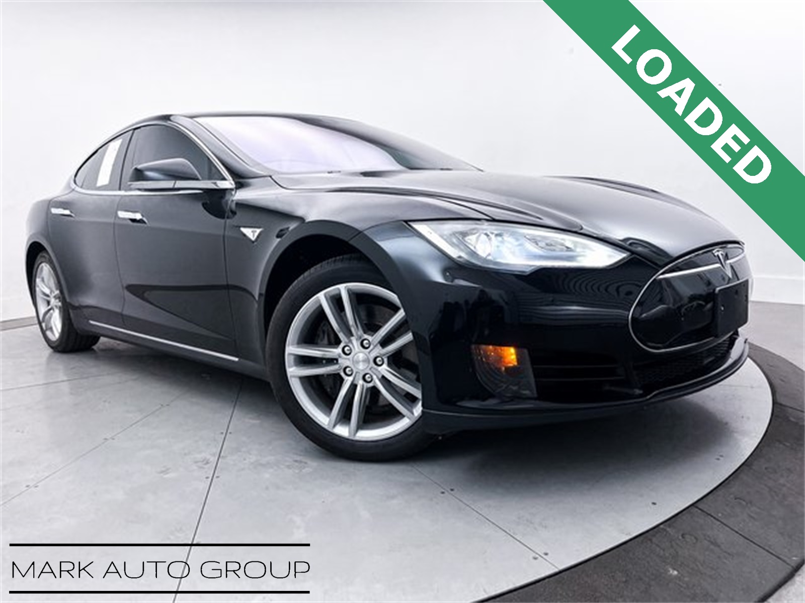 2015 Tesla Model S 85