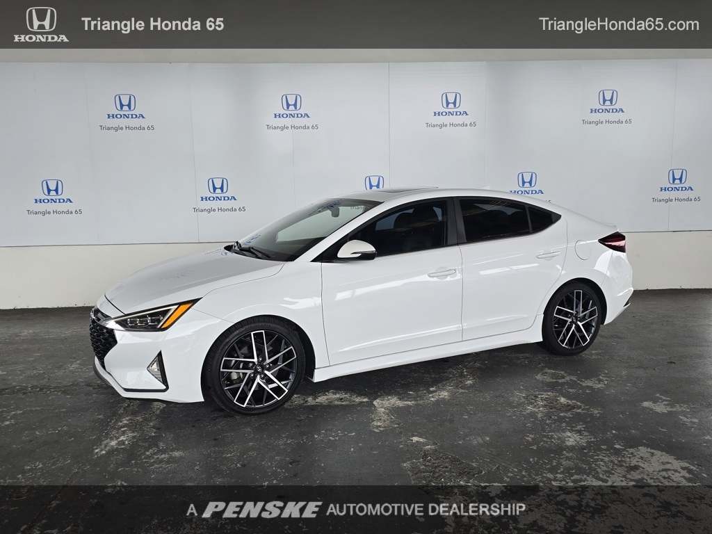 Thumbnail: 2020 Hyundai Elantra - 1