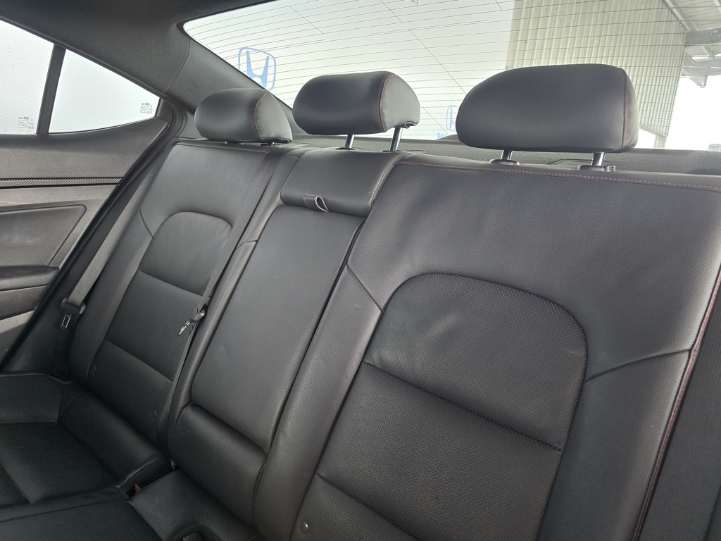 Thumbnail: 2020 Hyundai Elantra - 15