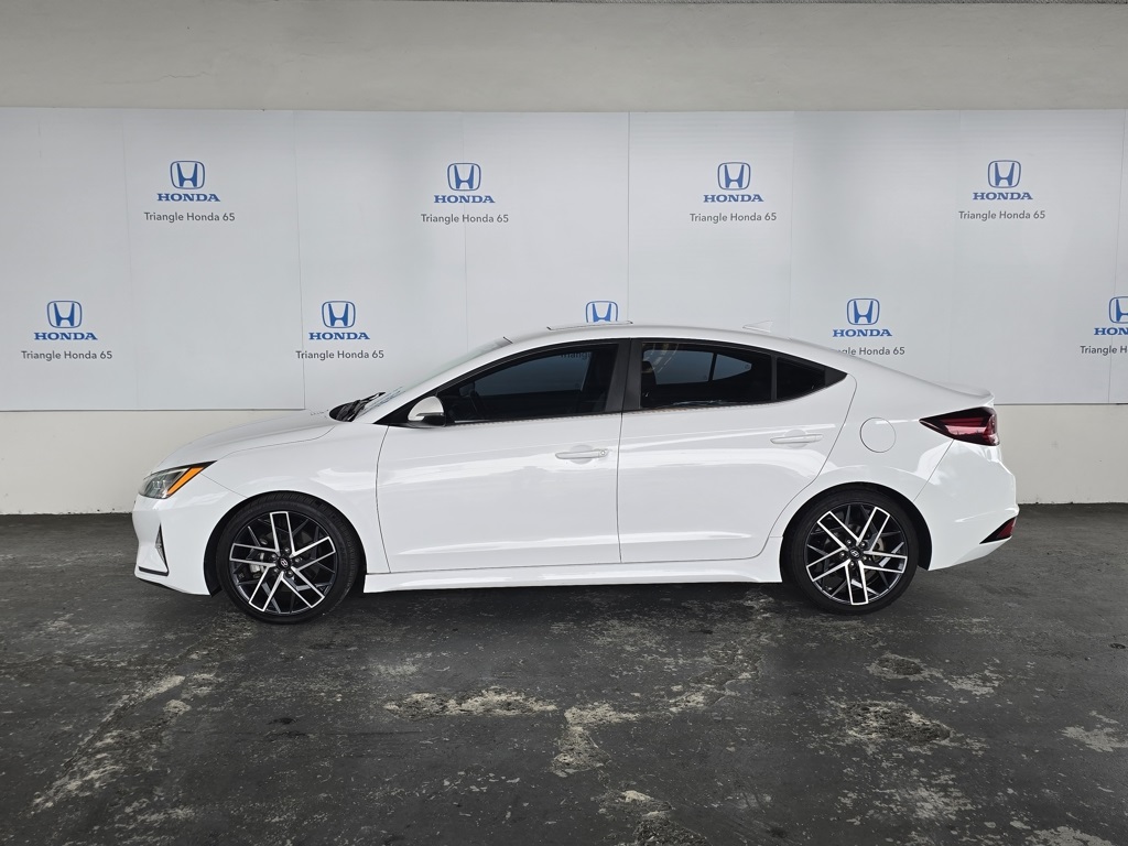 Thumbnail: 2020 Hyundai Elantra - 3