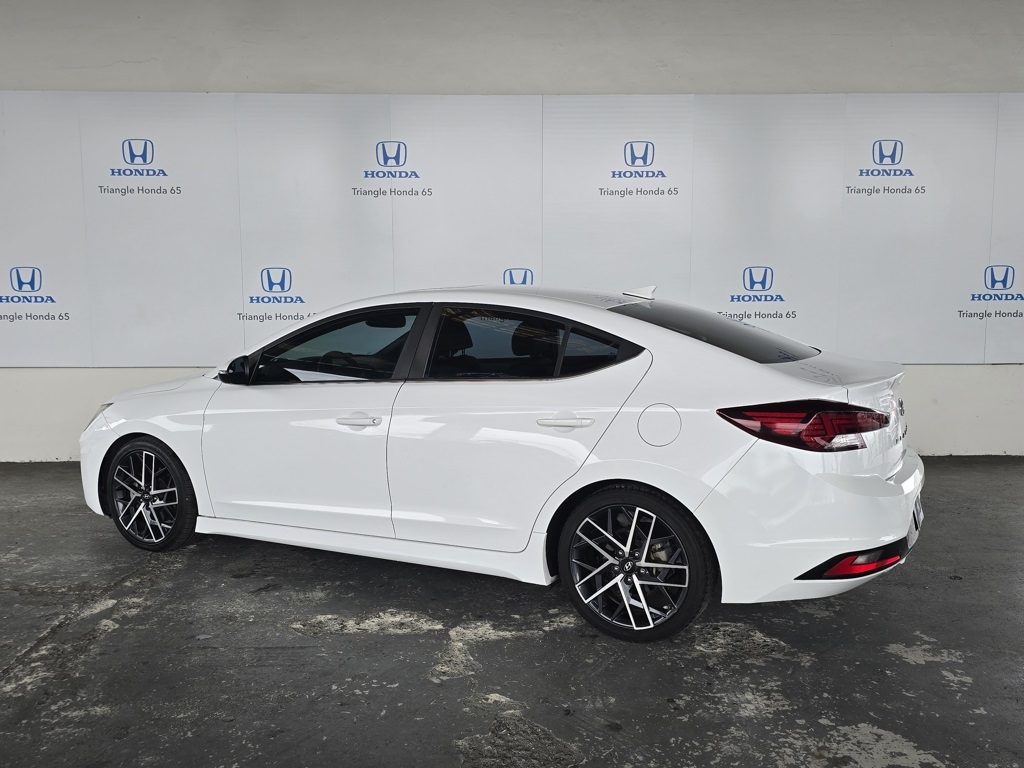 Thumbnail: 2020 Hyundai Elantra - 4