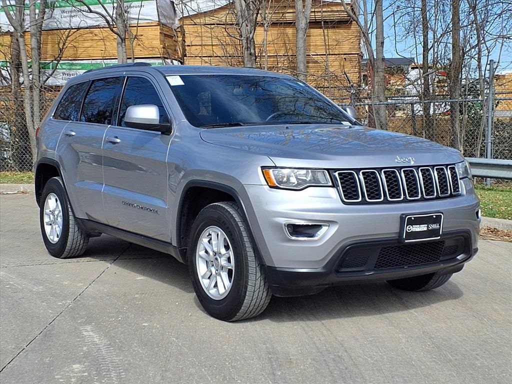 2018 Jeep Grand Cherokee Laredo E 4WD