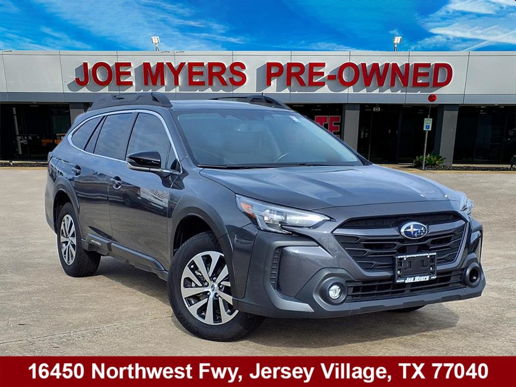 2023 Subaru Outback Premium Gray at Community Kia