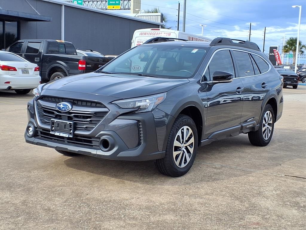 2023 Subaru Outback Premium Gray at Community Kia