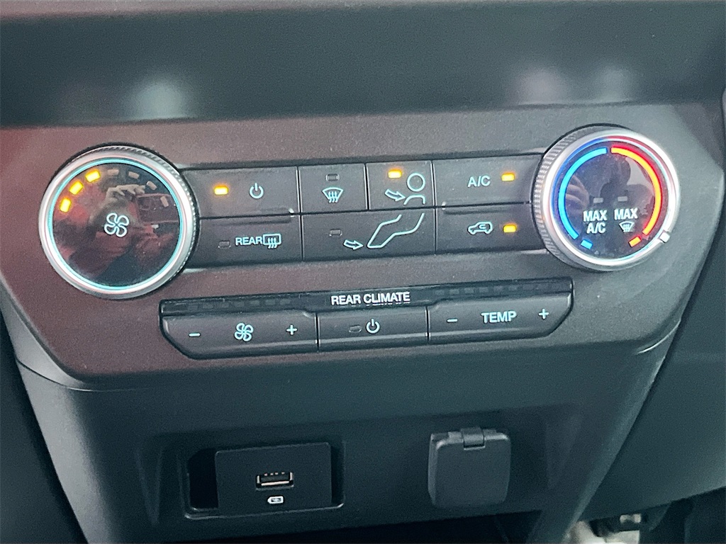 2020 Ford Expedition Max XL Black at AutoSavvy Houston Northwest